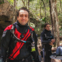 Скандално! Публикуваха архивирани чатове на Калушев, в които говори за с**с, секти и други планети! (СНИМКИ)