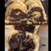 Кадифен кекс с хладка вода: БЕЗ мляко, яйца и олио, а резултатът е по-добър от шоколадова торта!