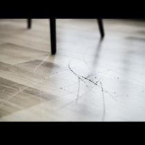 Как да премахнете драскотини от ламинат? 4 прости трика, след които подът ви ще блести като първия ден