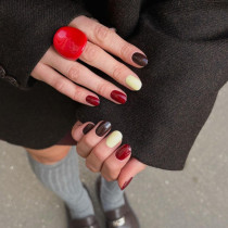 5 идеи за маникюр в дълбоки винени и кафяви нюанси