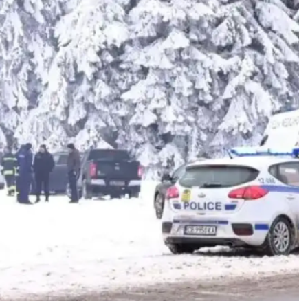 Последни снимки на тримата убити до Петрохан