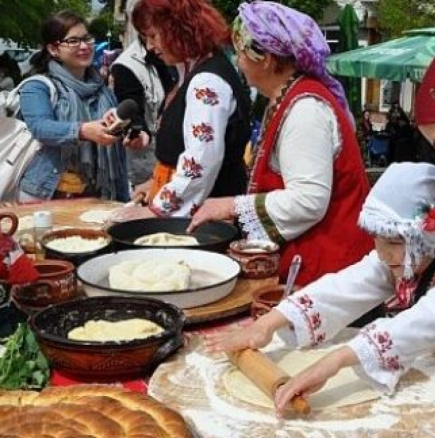 Месни Заговезни е днес-Ето какво се прави задължително и какви са обичаите