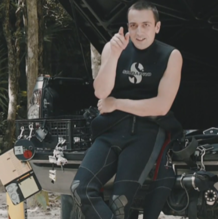 Една от стаите, оцеляла при пожара в хижа "Петрохан" разкрива потресаващи неща за начина на живот на Калушев