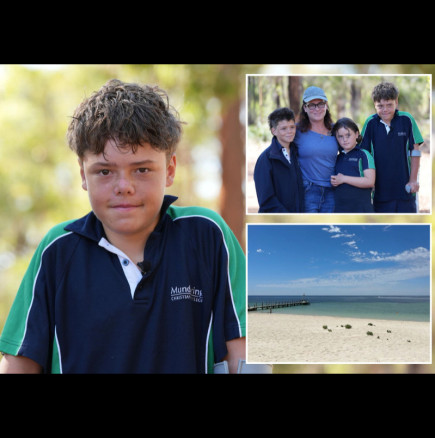 Малкият Супермен от Австралия: Той плува четири часа през бурното море, за да спаси майка си, брат си и сестра си