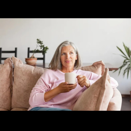 Не е генетика! Психологията и един навик са причините, поради които някои на 60 години блестят, докато други изглеждат уморени и сковани.