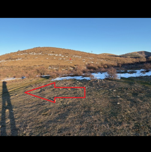 Мистерия обви лобното място на Калушев, Макулев и Златков: Появи се загадъчен кръст, а наблизо - скрита хижа!