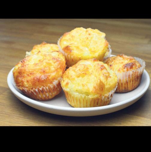 Домашни солени мъфини - универсална рецепта, търпи всякакви вариации! Идеални и топли, и студени: