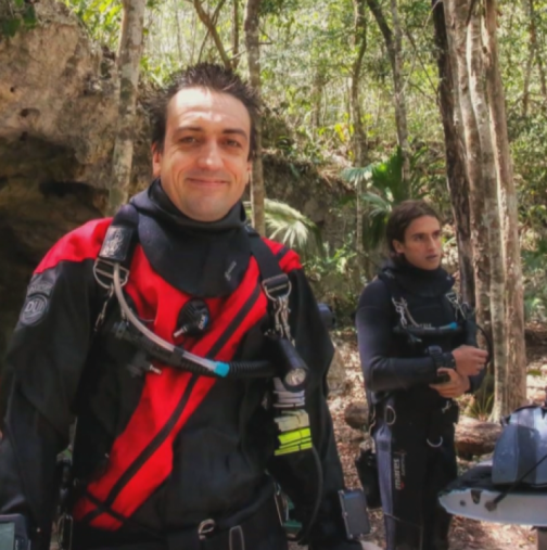 Скандално! Публикуваха архивирани чатове на Калушев, в които говори за с**с, секти и други планети! (СНИМКИ)