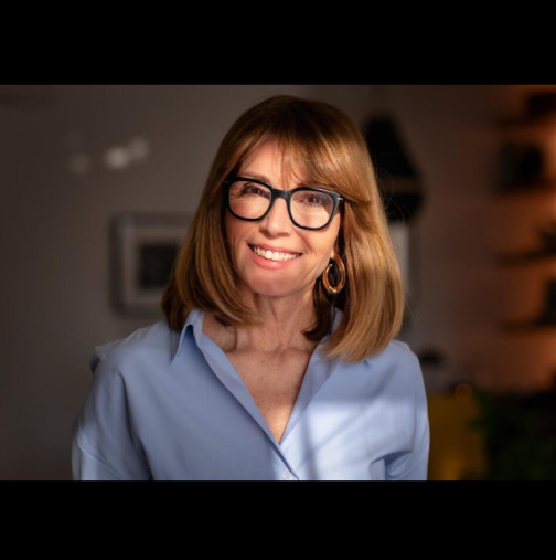 Как да спасим косата си по време на менопаузата? 5 прости начина да победите хормоните и да спасите косата си