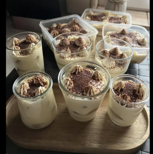 ТИРАМИСУ за мързеливци: 5-минутната рецепта на свекърва ми обира точките винаги!