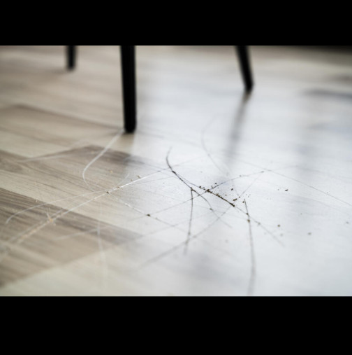 Как да премахнете драскотини от ламинат? 4 прости трика, след които подът ви ще блести като първия ден