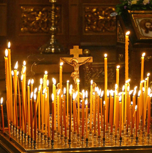 Голяма Задушница е тази събота: какво задължително се прави, за да намерят покой душите на починалите