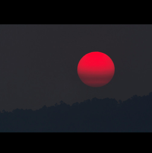 Предстои голямо кармично прочистване! 4 зодиакални знака ще бъдат „мишената“ на КЪРВАВАТА ЛУНА на 3 март