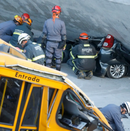 Баща на момиче се самоуби, след като намери мъртва дъщеря си на пътя