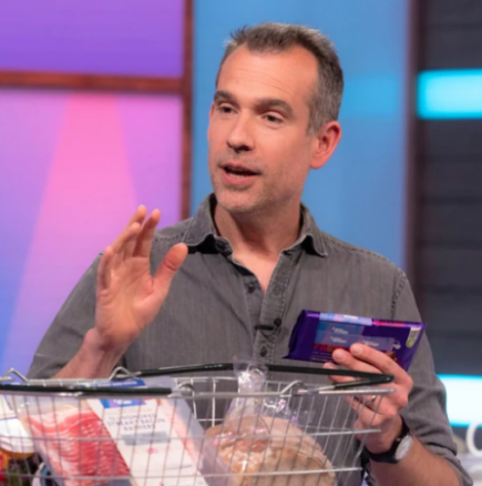 Тази храна е по-опасна от пушенето, предупреждава лекар: Ядем я всеки ден, без да осъзнаваме риска