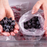 По-здравословни ли са пресните или замразените боровинки? Отговорът ще ви изненада