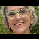 Тя беше мъртва 3 минути, след което се върна различна: Твърди, че може да предсказва смъртта и чува глас, който я води