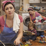 Когато изчисли колко струва работата на жена му в домакинството, направо свят му се зави и се засрами