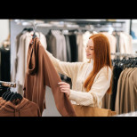 Защо трябва да изперете новата дреха, преди да я облечете за първи път? Грешката, която може да ни коства здравето: