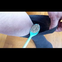 Изсипете ТОВА в чорапа си вечер и ще се почувствате преродени на сутринта! Трик, който работи при всеки: