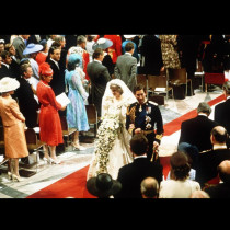 Подаръкът, който Камила подготви за сватбата на Чарлз, беше най-голямата обида: Даяна беше наранена от този удар години наред