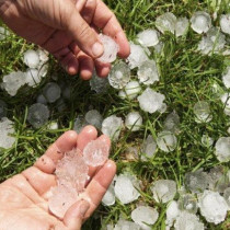 Метео Балканс с предупреждение: Идва гръмотечно време и градушки!