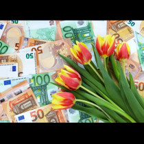 Хороскоп на ГОЛЕМИТЕ ПАРИ за пролет 2026 г.: Кой получава пари и кой трябва да смени работата си?