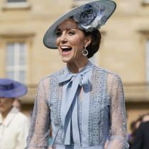 Край с пестеливата принцеса! Кейт Мидълтън похарчи 18000 евро за този тоалет и изглежда феноменално!