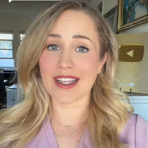 3-секунден тест разкрива дали пиете достатъчно вода: Доктор Дана показа как се прави