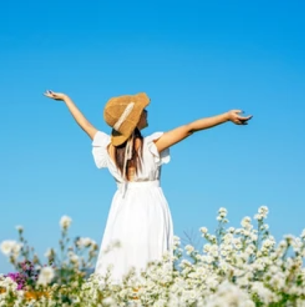 Това буквално ще промени живота им: 4 зодии ще получат важни новини през април