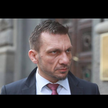 Съдят арестувания за блудство д-р Хасърджиев и компания за 17 престъпления!