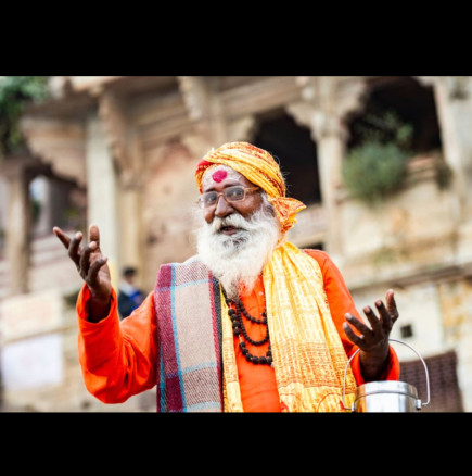 През април КАРМАТА ще САНКЦИОНИРА 4 зодии за всичко: Очаква ги тежък месец