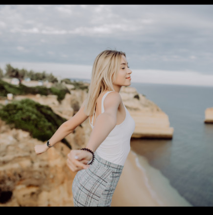 От 17 март 2026 тежките ИЗПИТАНИЯ приключват за 5 зодии – съдбата им дава нов шанс