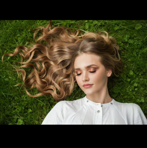 Стара съветска рецепта, която възстановява плътността на косата: Маската от 3 съставки наистина работи и е лесна за приготвяне