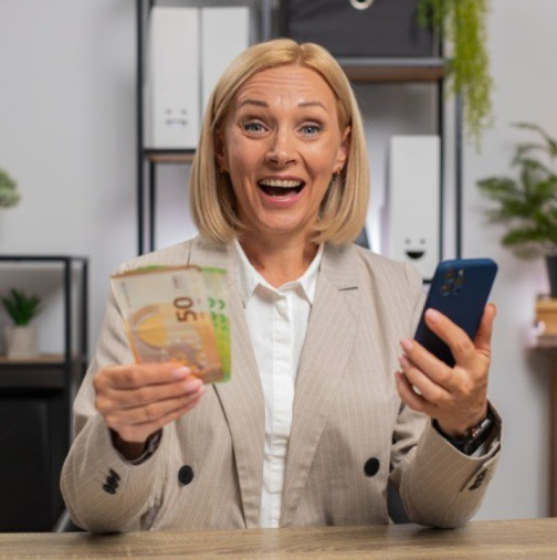 С началото на пролетта те ще процъфтяват и финансово: Парите ще им лепнат по пръстите-2 зодии навлизат в период на просперитет