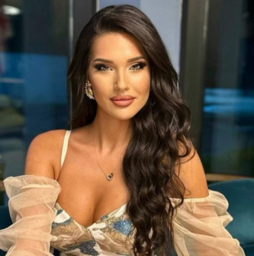 Скандален инцидент: удариха шамар на Мис България 2022 след скандал на пътя