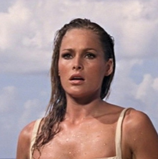 С едно излизане от морето тя подлуди света: Фаталната актриса се изправи пред скандал в напреднала възраст