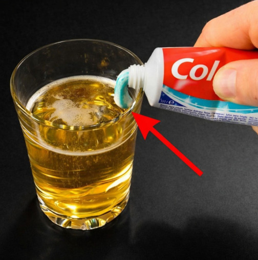 Вземете чаша БИРА, малко обикновена паста за зъби и пазете рецептата като злато! Пръв помощник във всеки дом: