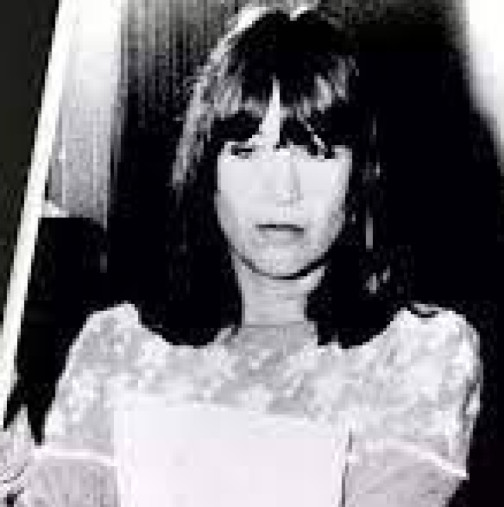 Когато съдът не пожела да защити дъщеря ѝ, тя извади "Берета" и уби чудовището със 7 куршума пред всички