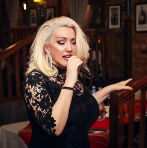 НА РЪБА МЕЖДУ ДВА СВЯТА: Сашка Васева прогледна след операциите и вижда душите на хората! 