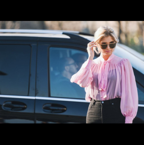 Всяка стилна жена трябва да знае за тази комбинация, която създава перфектна фигура: Новият пролетен хит