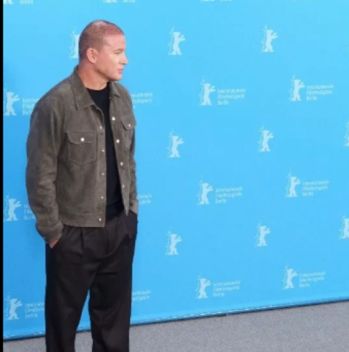 Ранен красавец-Жените изпадат в транс, когато видят актьора в това състояние, искат да направят всичко, за да превържат раните му