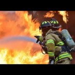 Трагедия в Сливен! Момче с аутизъм загина в пожар, майка му не успя да го спаси: