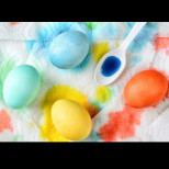 Как да премахнете петна от боя за яйца от ръце, нокти, дрехи и тъкани? Трикове от опит, които винаги работят