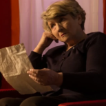 Забранил на майка си да вижда новородената си внучка – причината предизвика бурни реакции в семейството