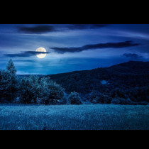 МОЩНА ЛУНА в Скорпион изгрява на 1 май, за да промени ВСИЧКО в нас!