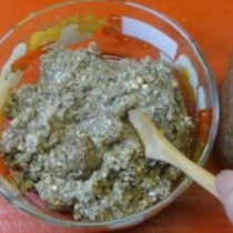 Домашна хранителна смес с мед и семена – традиционна рецепта за подпомагане на здравето на костите