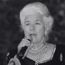 Почина Янка Рупкина