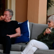 Докато другите актьори често изневеряват, той не е поглеждал друга жена от 63 години: Ето какво правят всеки ден