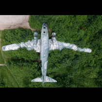 Обект 505: Тайната на най-голямото подземно летище на Балканите вълнува умовете от десетилетия